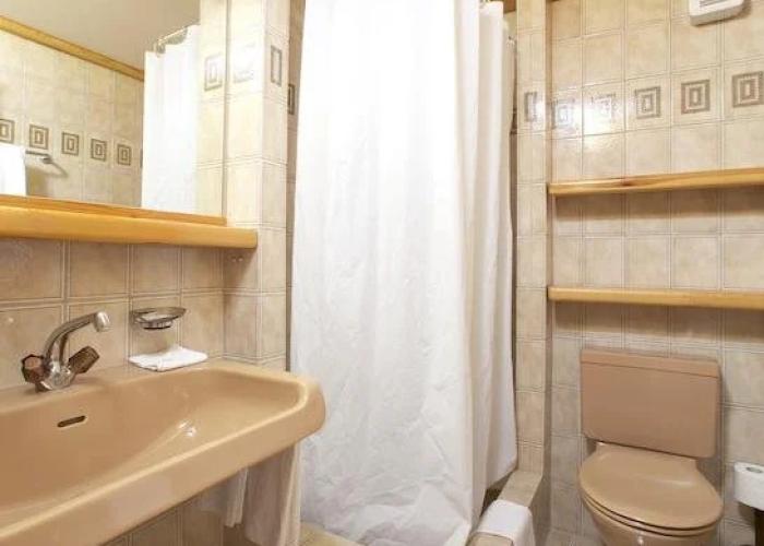 Arena Guesthouse