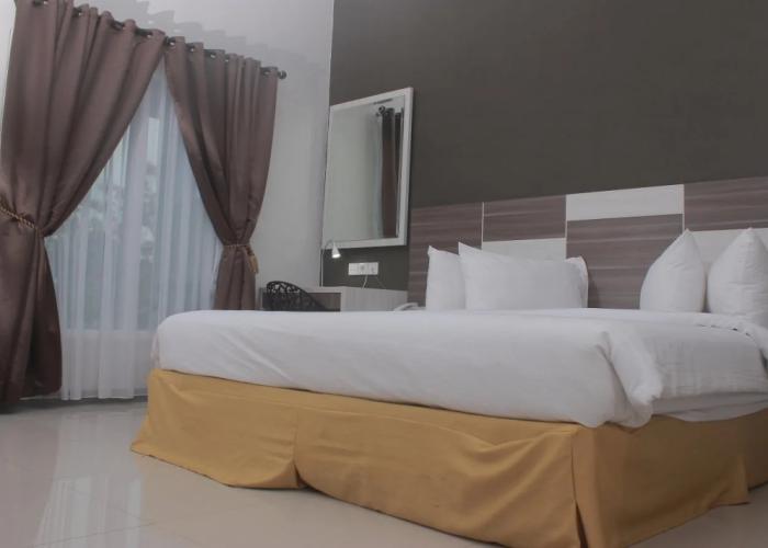 The Madeline Hotel