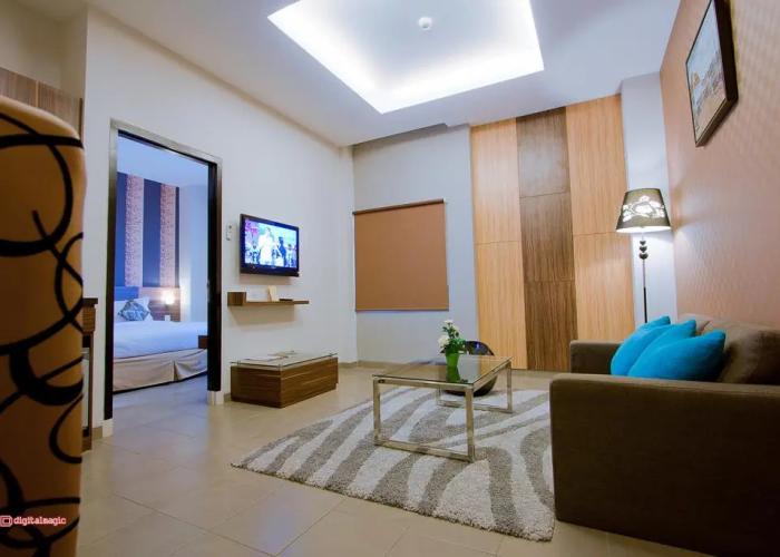 Splash Hotel