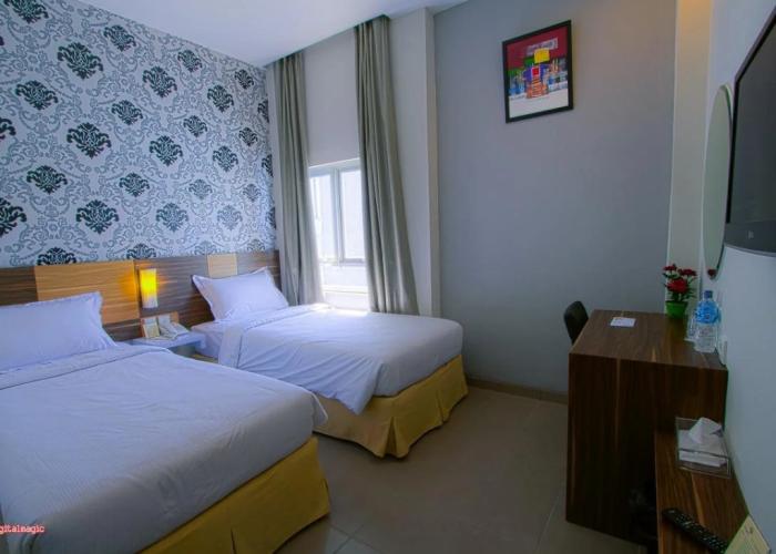 Splash Hotel