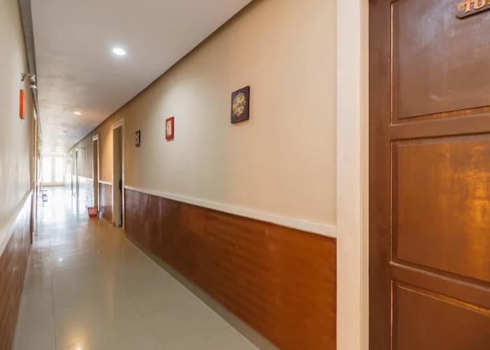 RedDoorz @ Hotel Putri Gading Bengkulu