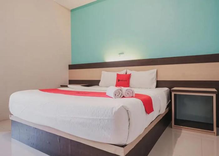 RedDoorz Syariah near Balai Kota Bengkulu