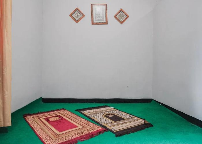 RedDoorz Syariah near Balai Kota Bengkulu