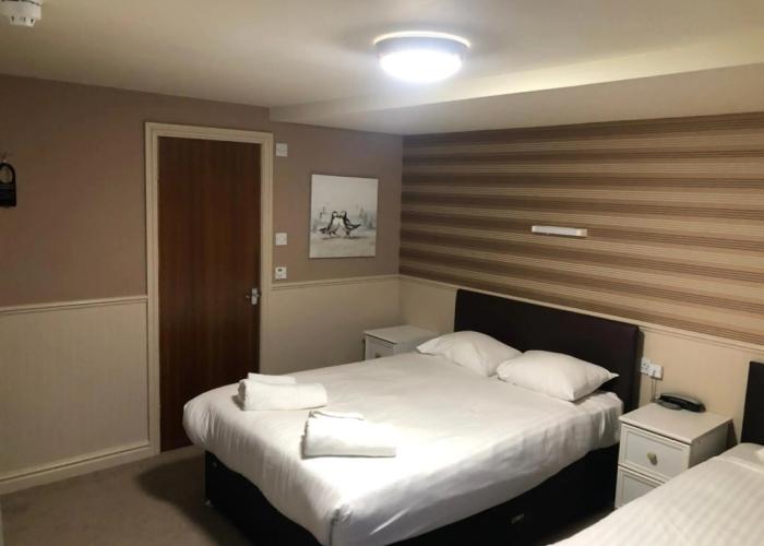 Lyndene Hotel