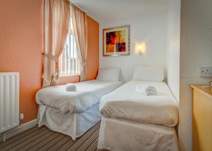 The Sandringham Court Hotel and Apartment