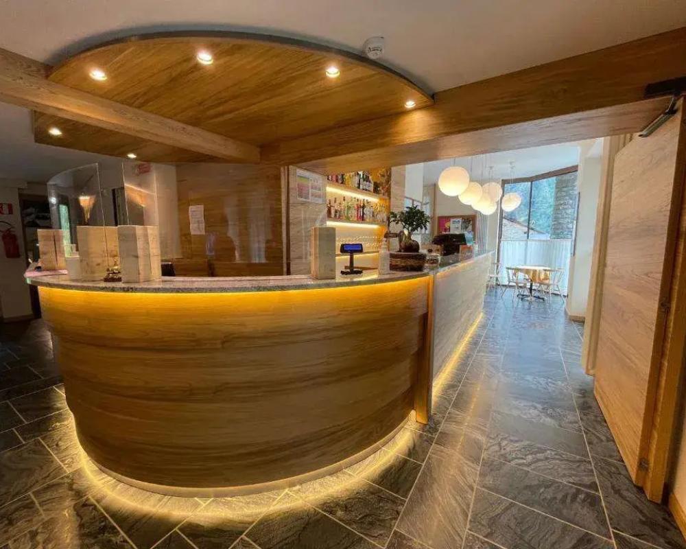 фото Hotel Aigle