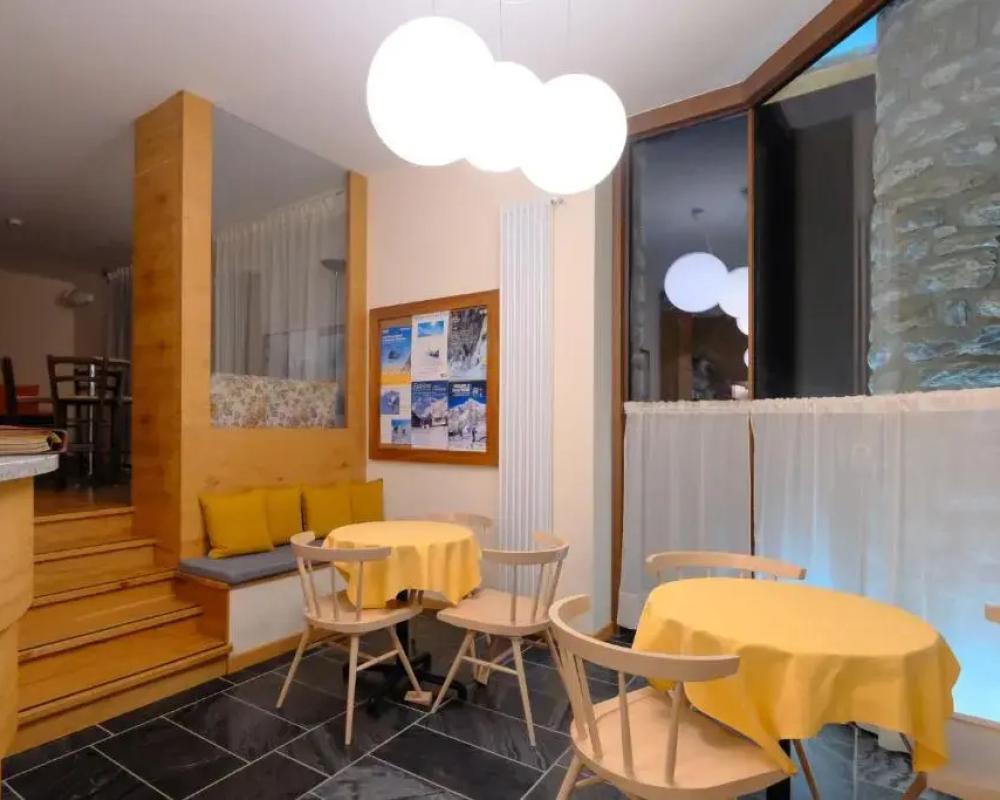 фото Hotel Aigle