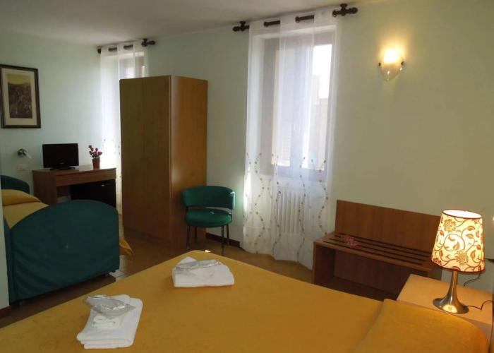 Bike Hotel Touring Gardone Riviera & Wellness