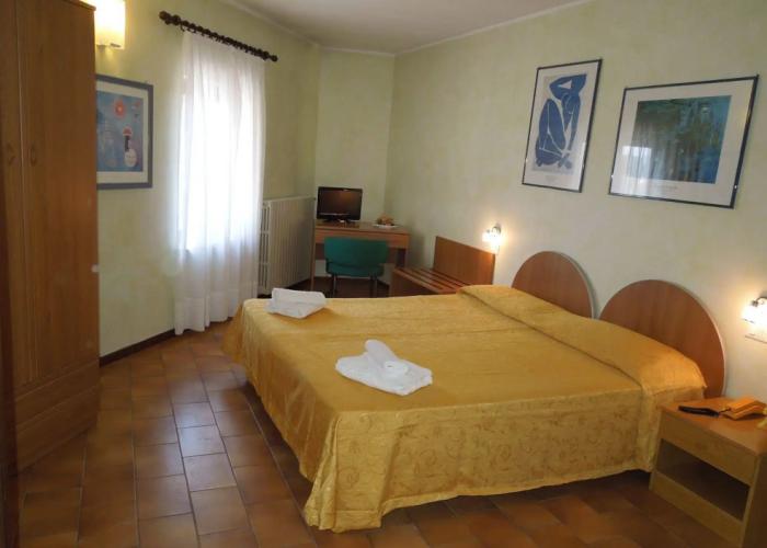 Bike Hotel Touring Gardone Riviera & Wellness