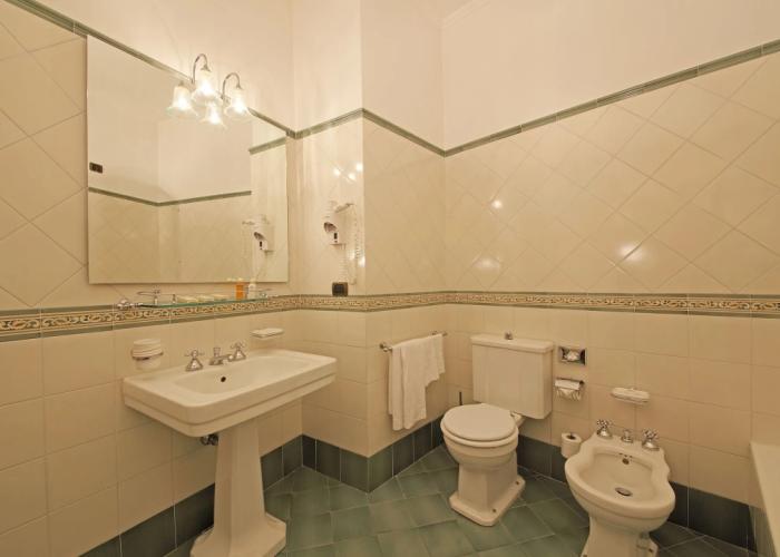 Hotel Savoy Palace