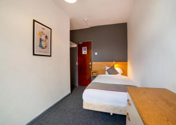 Alumhurst Hotel