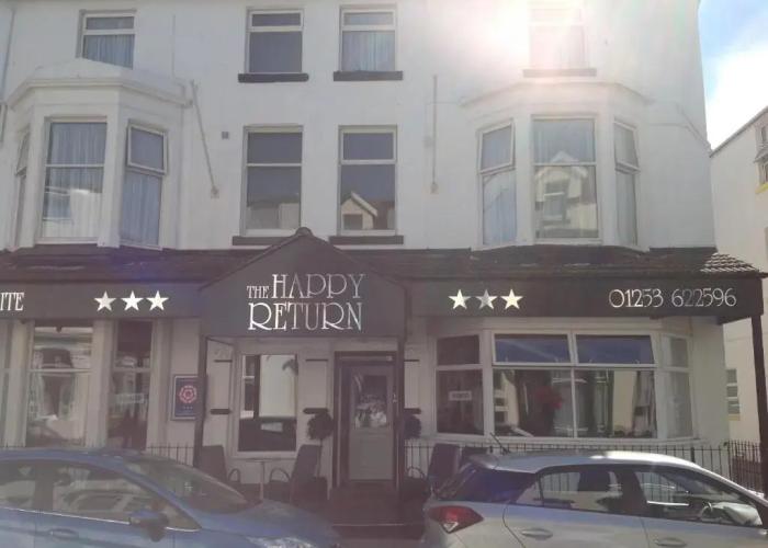 Happy Return Hotel