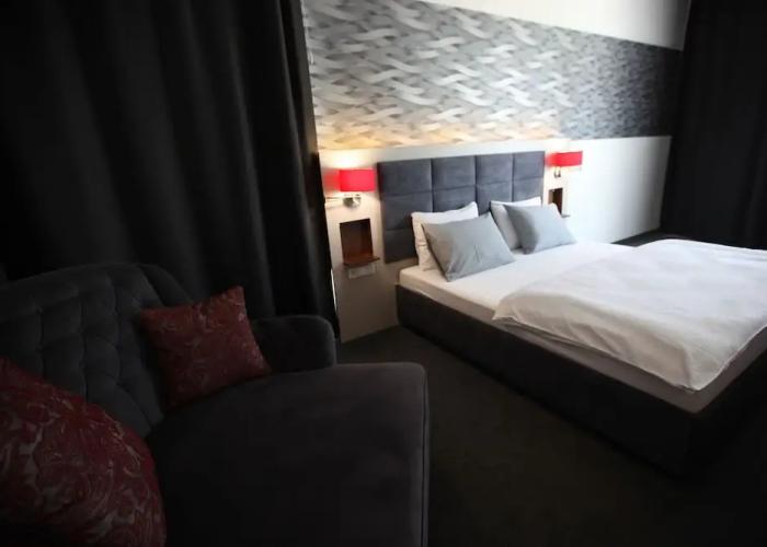 Hotel Starton am Ingolstadt Village