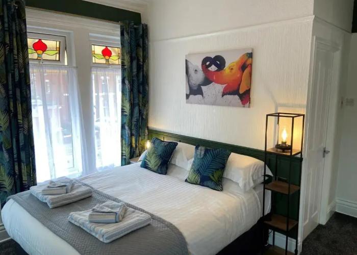 The Beechcliffe Hotel - Over 35's Only