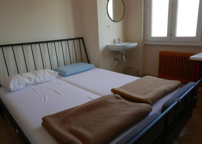 Lake Como Hostel