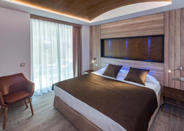 Hotel GHT Neptuno Tossa & Venus SPA