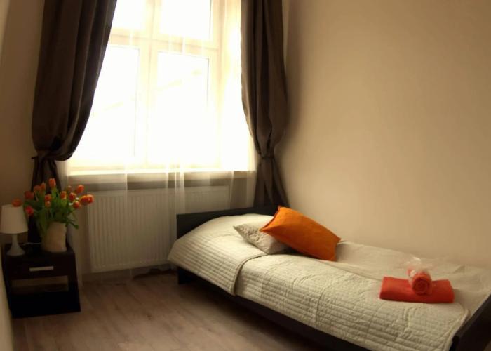 BedRooms Piotrkowska 64