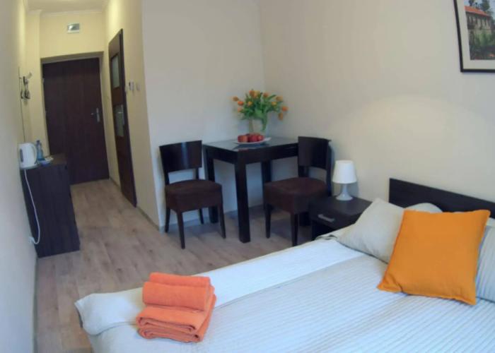 BedRooms Piotrkowska 64