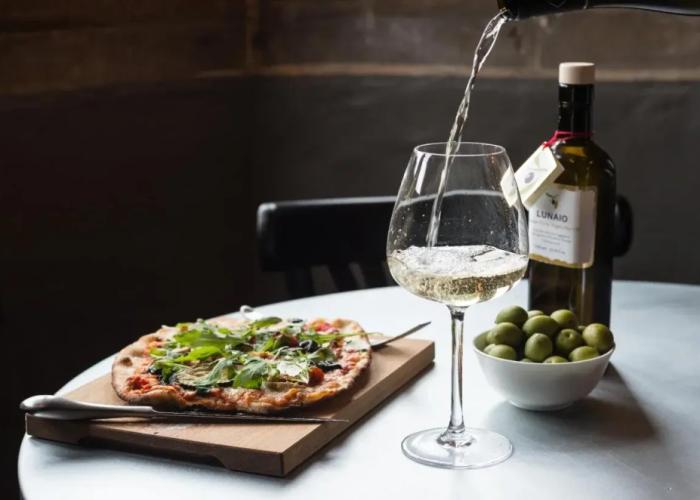 The Lygon Arms - an Iconic Luxury Hotel