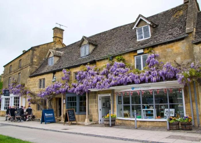 Crown and Trumpet Inn