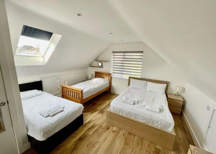 Four Corners Holiday Home with Hot Tub & Sauna