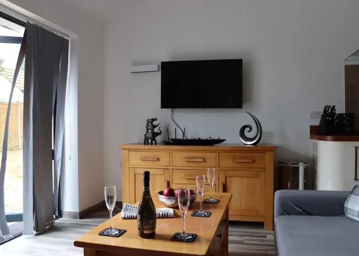 Ferndown Holiday Let