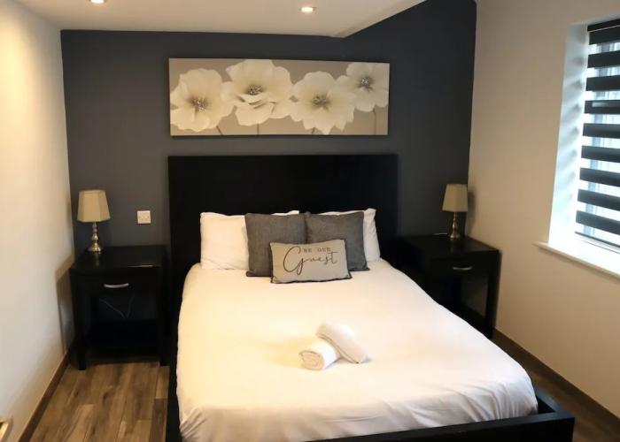 Ferndown Holiday Let