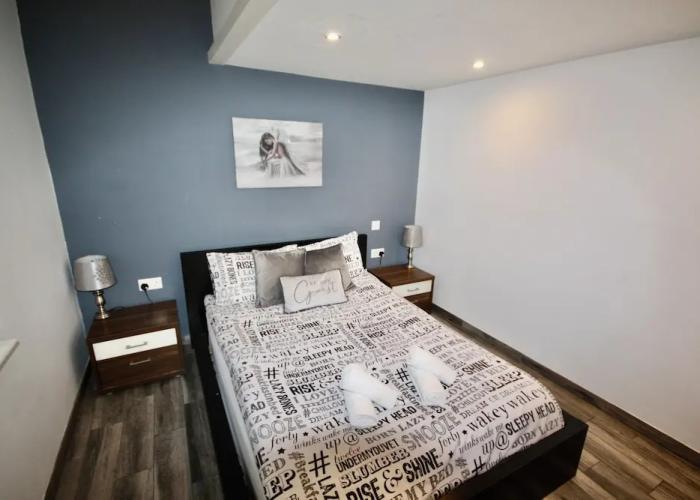 Ferndown Holiday Let
