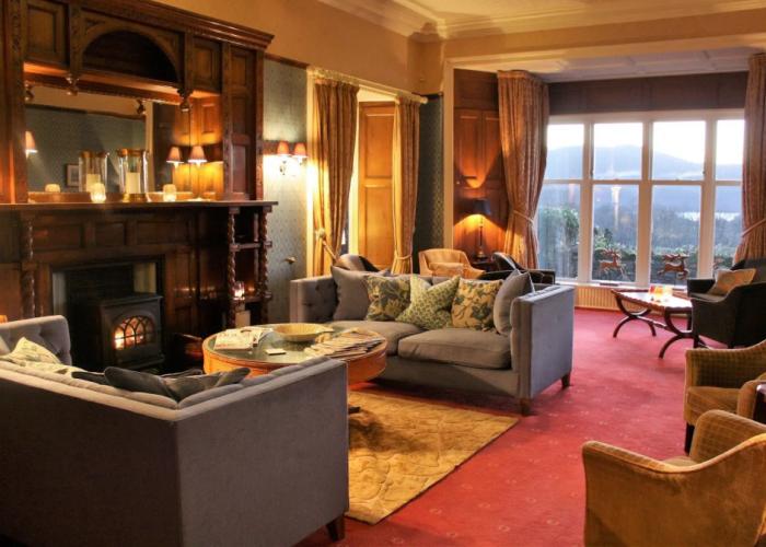 Ravenstone Manor
