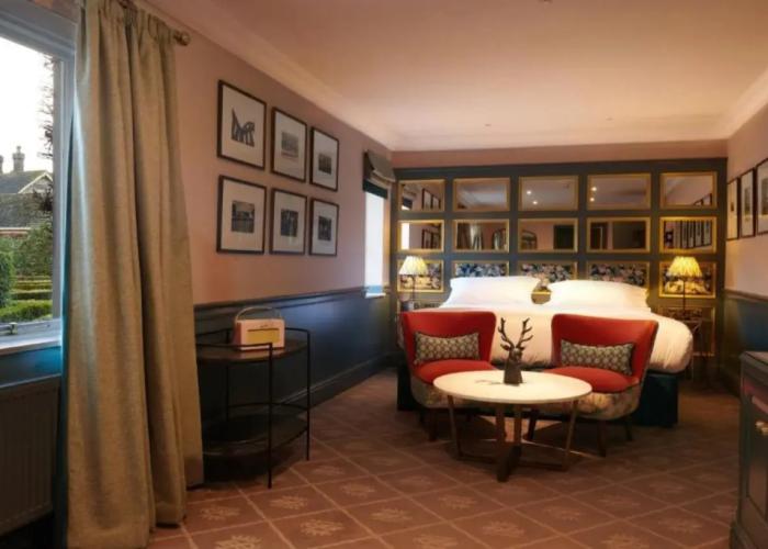The Devonshire Arms Hotel