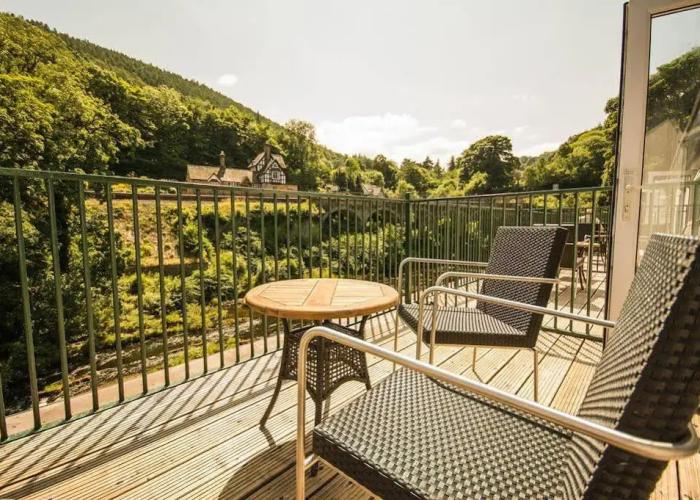 The Chainbridge Hotel