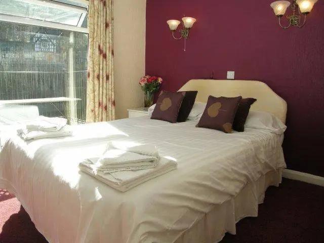 The Chainbridge Hotel