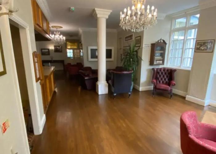 The Hand Hotel
