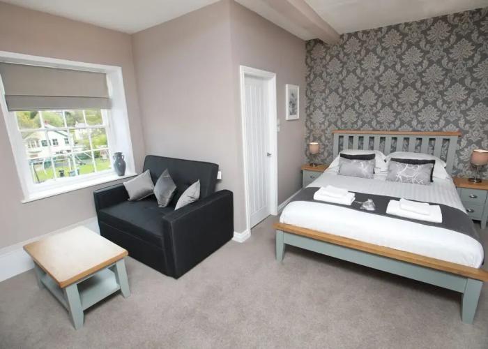 OYO Glyn Valley Hotel