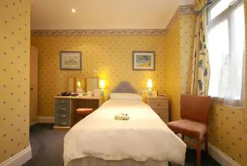 фото Fieldhead Hotel