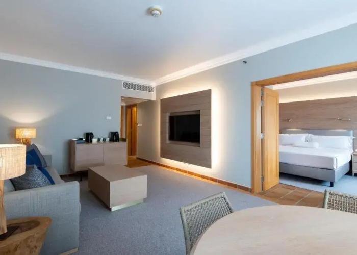 Praia D'El Rey Marriott Golf & Beach Resort