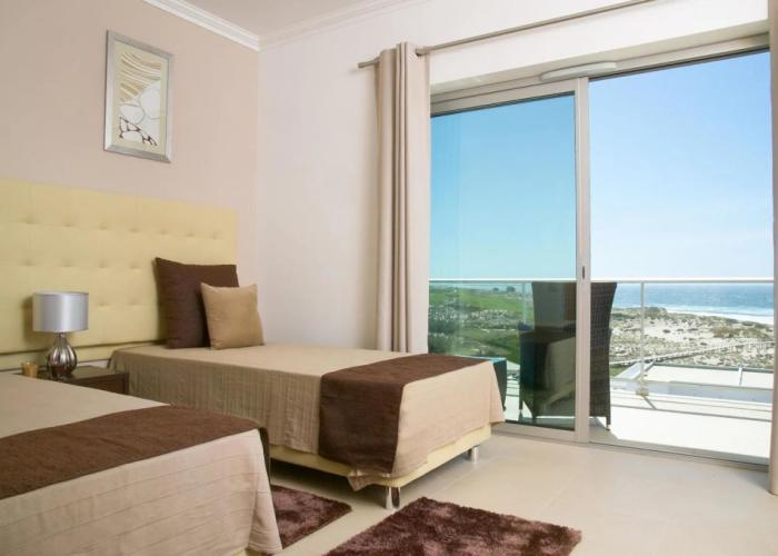The Beachfront Praia D'el Rey Golf & Beach Resort