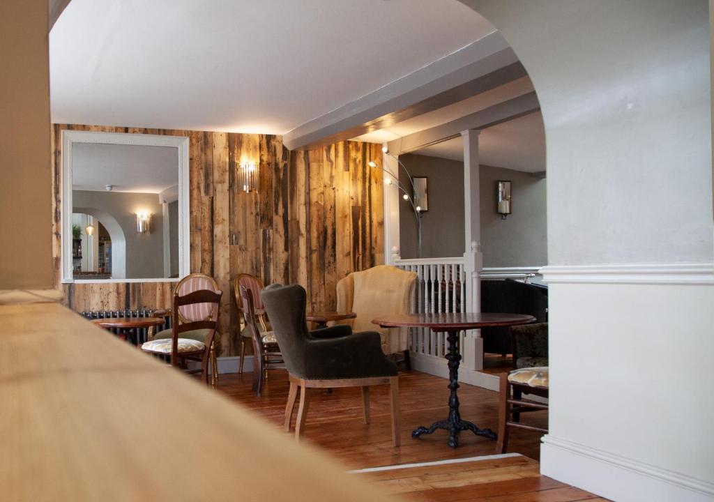 The Kings Arms Coaching Inn