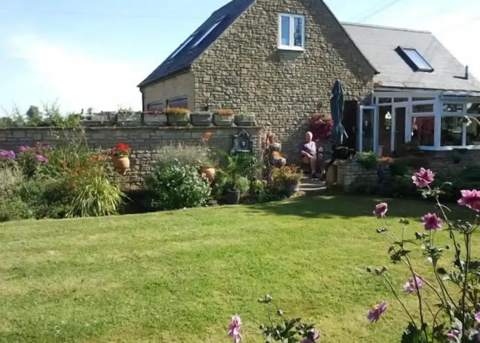 Avon Lodge