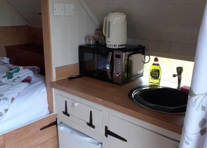 Glamping at the Retreat Wiltshire is Rural Bliss