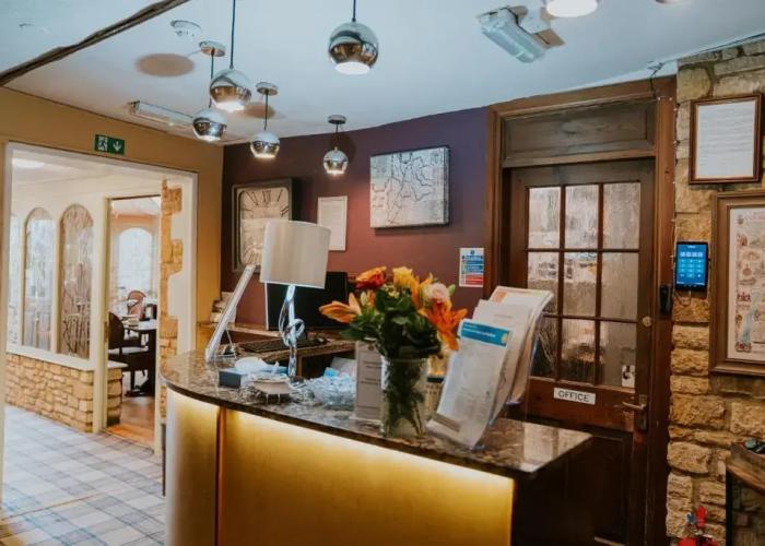 Redesdale Arms Hotel