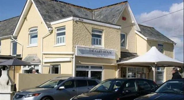 The Cliff House Hotel