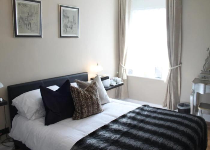 Devon House Guest House