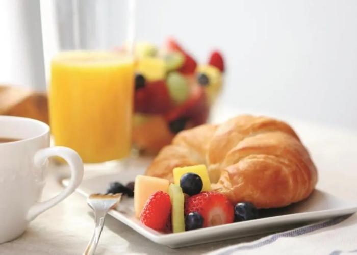 Good Morning + Bad Oldesloe Hotel