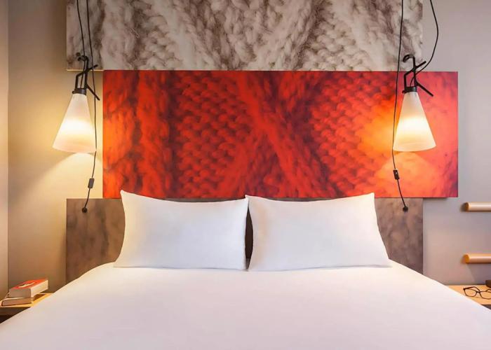 ibis Sens Hotel