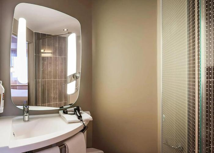 ibis Sens Hotel