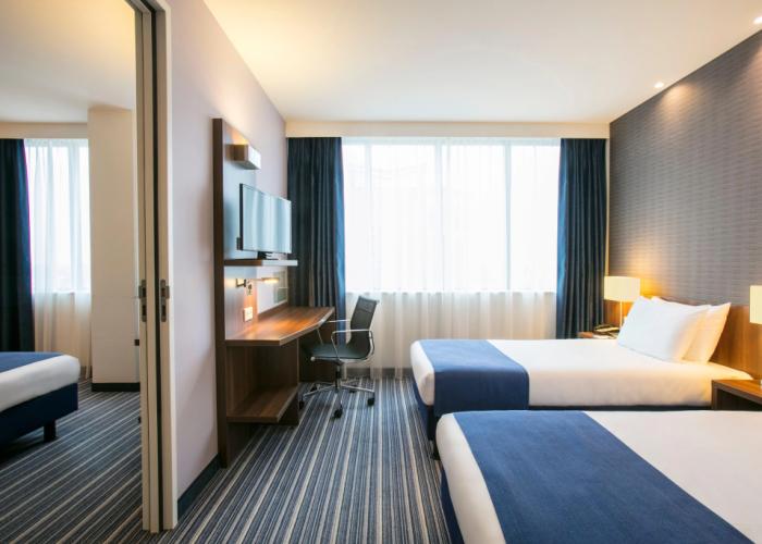 Holiday Inn Express Amsterdam - Schiphol by IHG