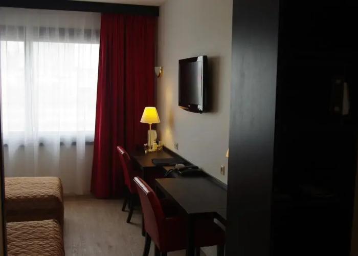 Bastion Hotel Amsterdam Airport