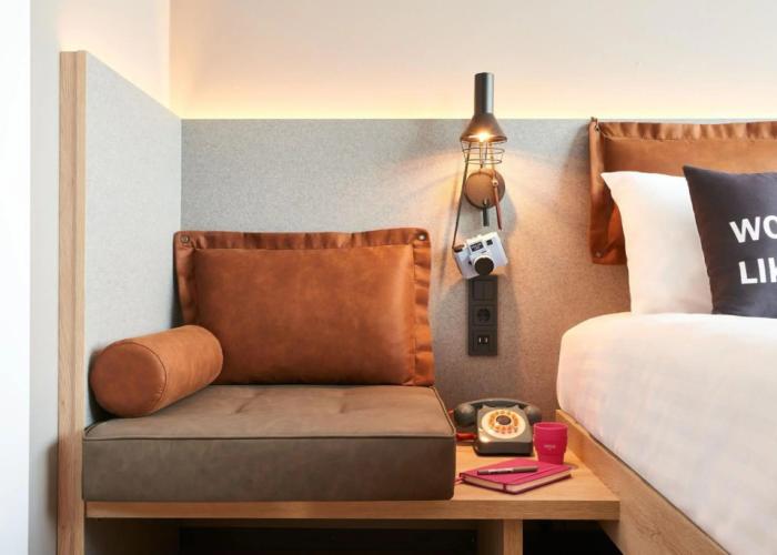 Moxy Amsterdam Schiphol Airport