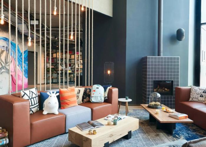 Moxy Amsterdam Schiphol Airport